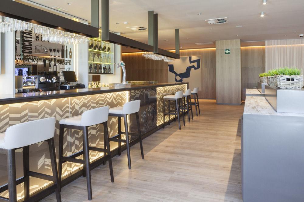 Ac Hotel Diagonal L'Illa By Marriott Barselona Dış mekan fotoğraf