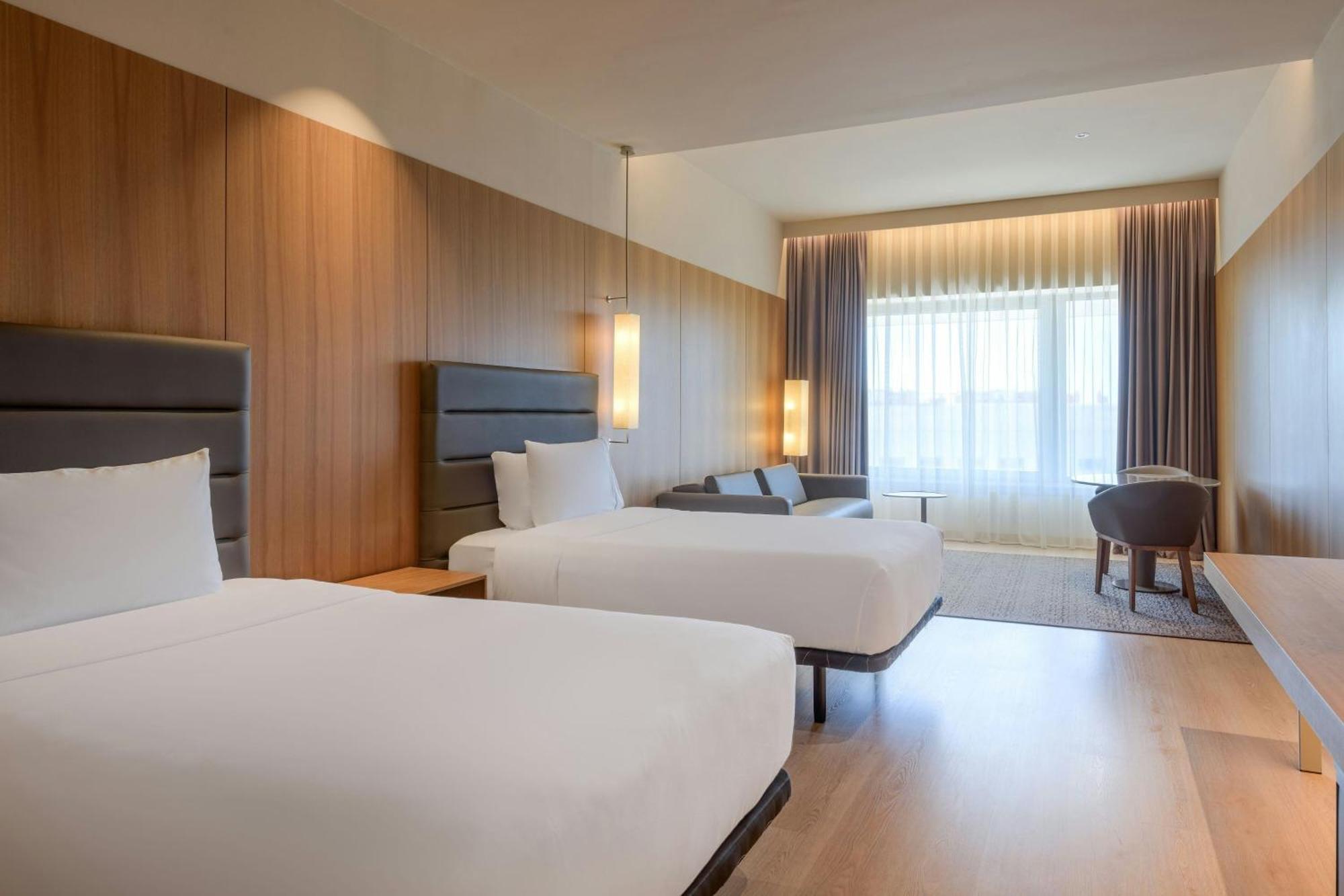 Ac Hotel Diagonal L'Illa By Marriott Barselona Dış mekan fotoğraf