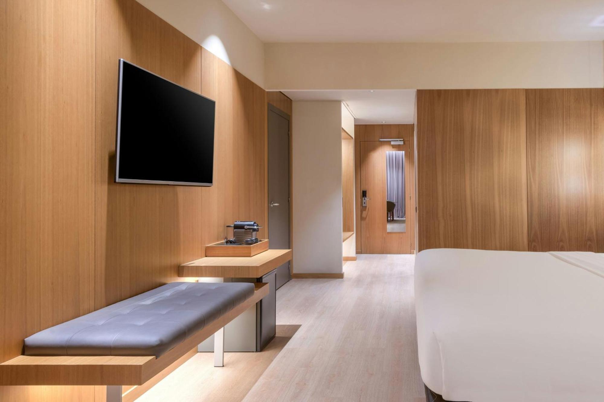 Ac Hotel Diagonal L'Illa By Marriott Barselona Dış mekan fotoğraf
