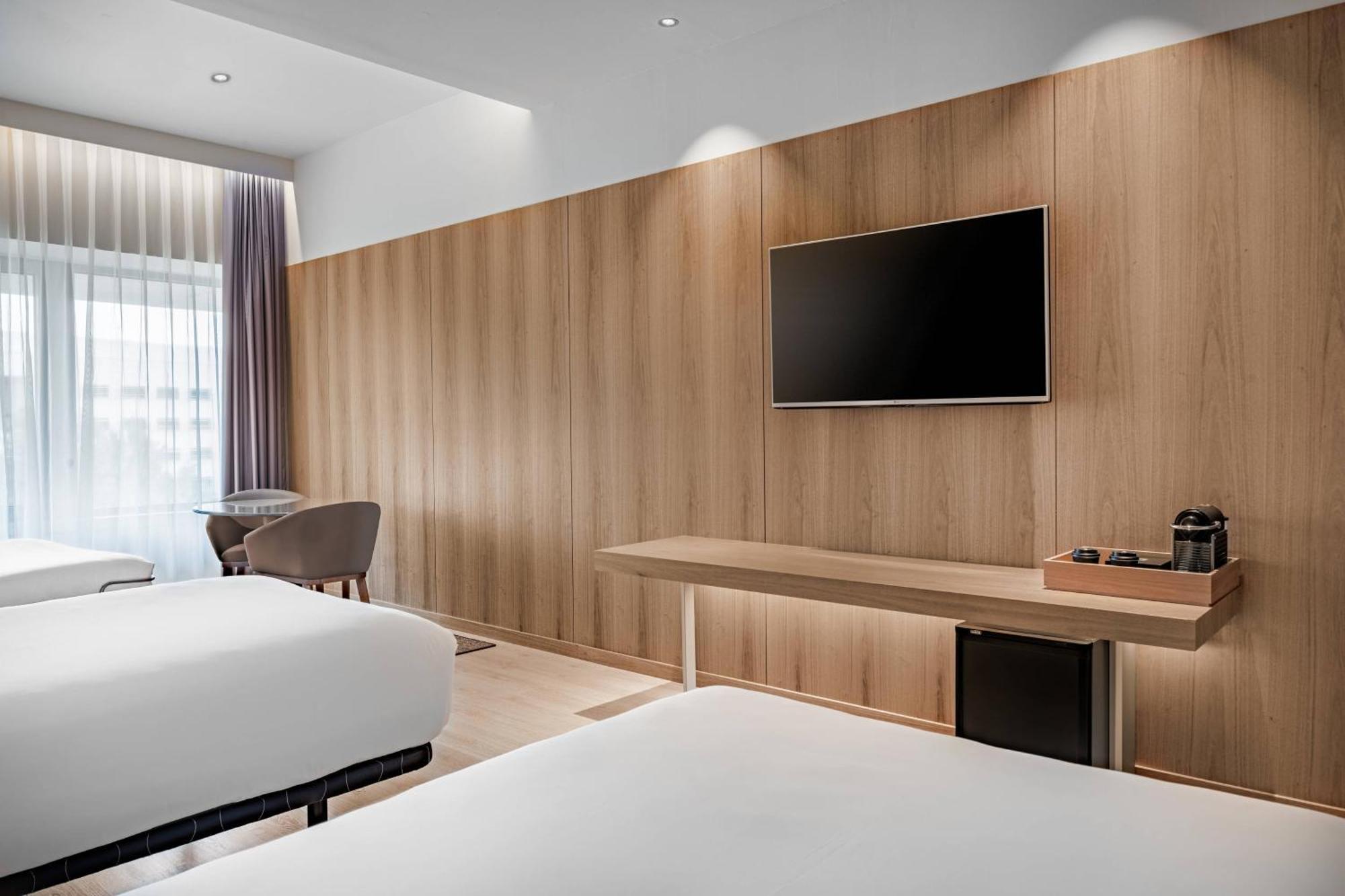 Ac Hotel Diagonal L'Illa By Marriott Barselona Dış mekan fotoğraf