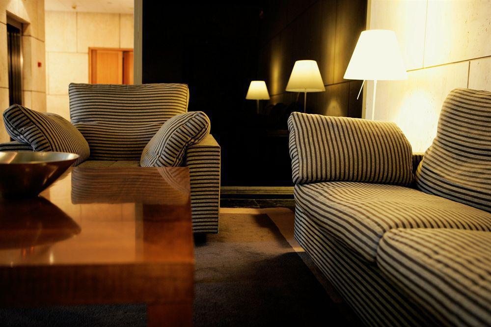 Ac Hotel Diagonal L'Illa By Marriott Barselona Dış mekan fotoğraf